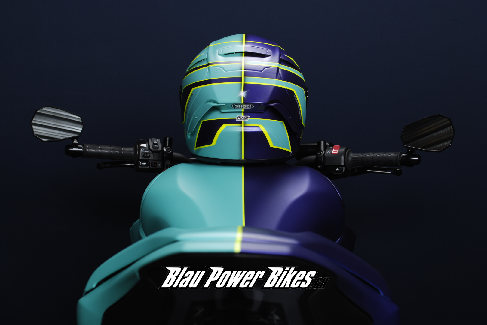 Kawasaki 900 2-Faces by Blau Power Bikes